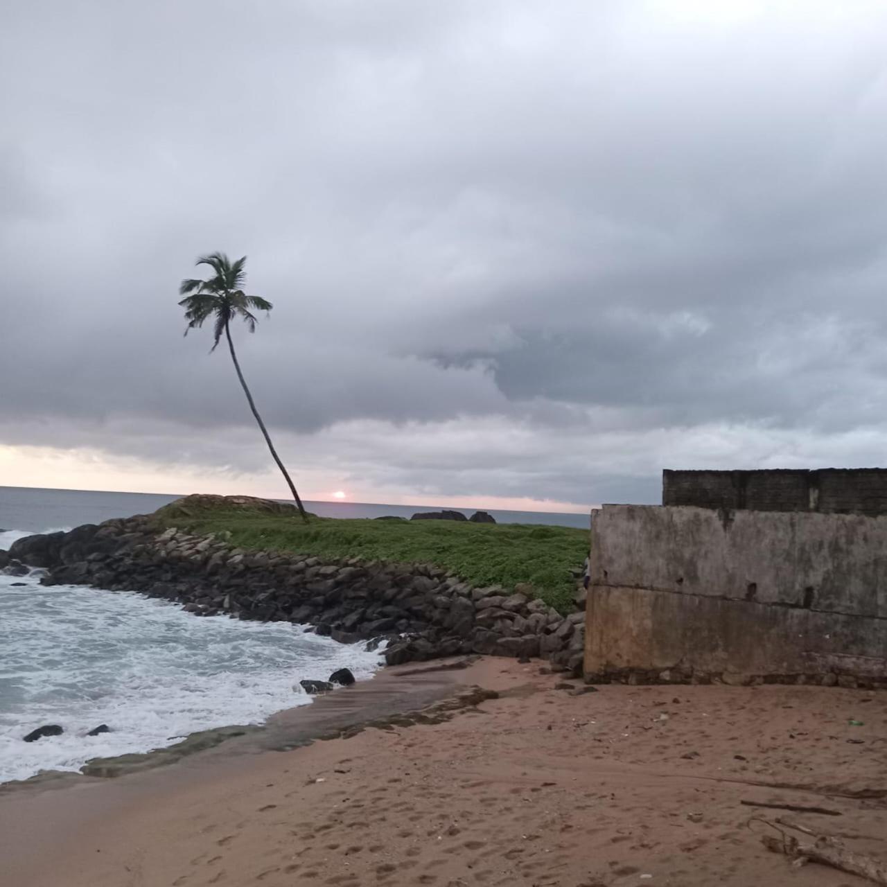 Sunset Beach Villa Galle Kültér fotó
