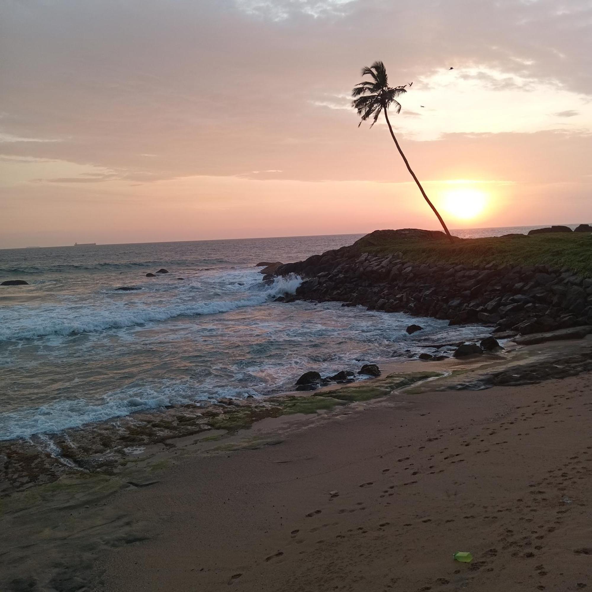 Sunset Beach Villa Galle Kültér fotó
